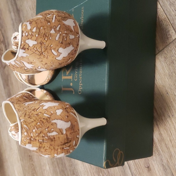 J. Renee Womens high heels size 10 new in box - Picture 4 of 5